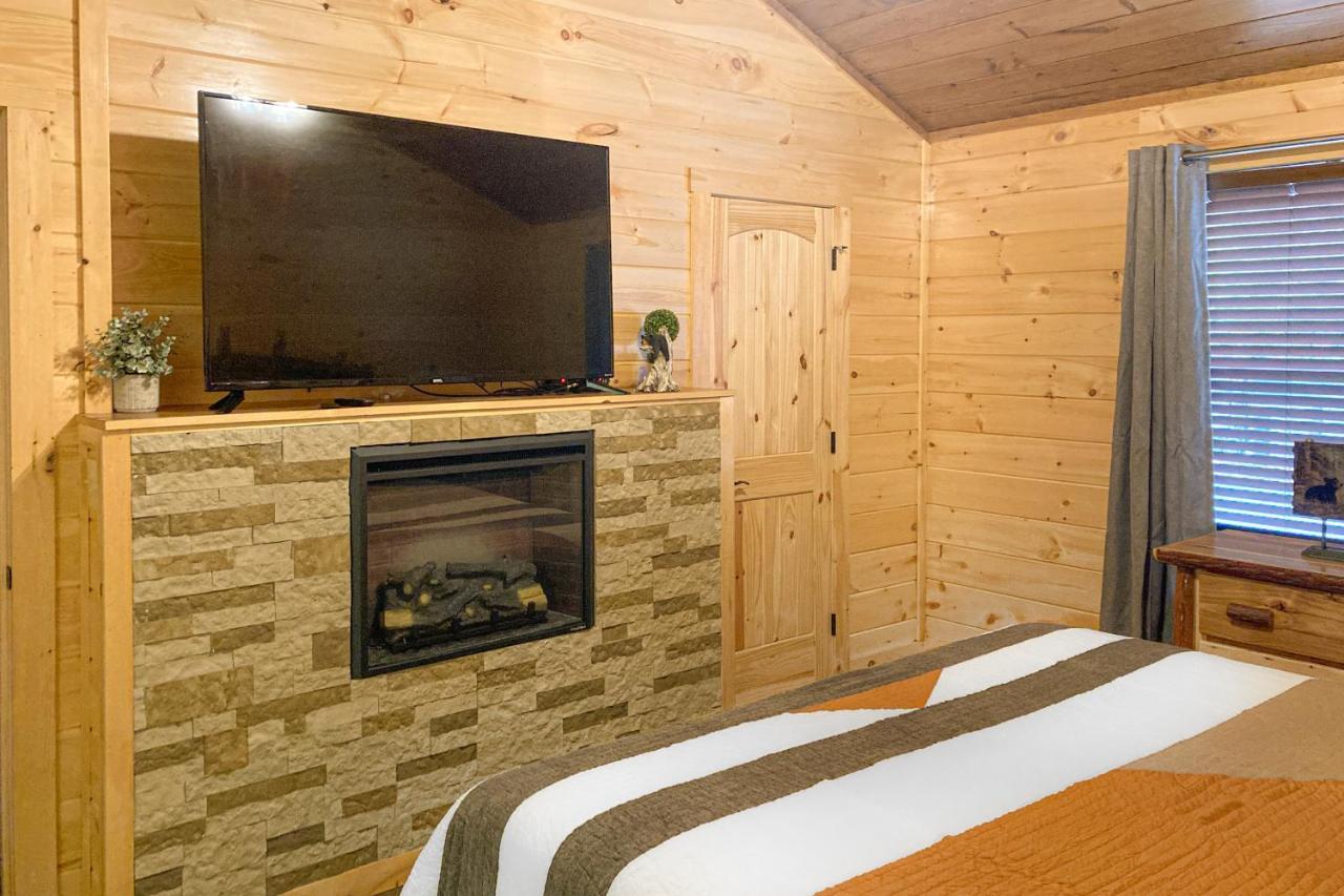 The Lazy Bear Villa พิเจนฟอร์จ ภายนอก รูปภาพ