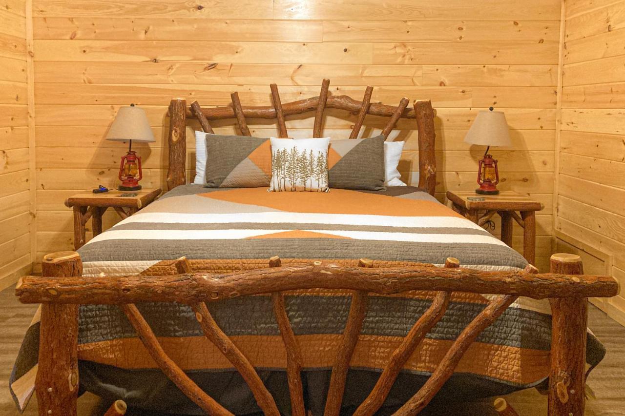 The Lazy Bear Villa พิเจนฟอร์จ ภายนอก รูปภาพ